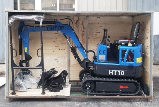 La miniexcavadora azul de 1 tonelada personalizada por el cliente finlandés se entregó con éxito